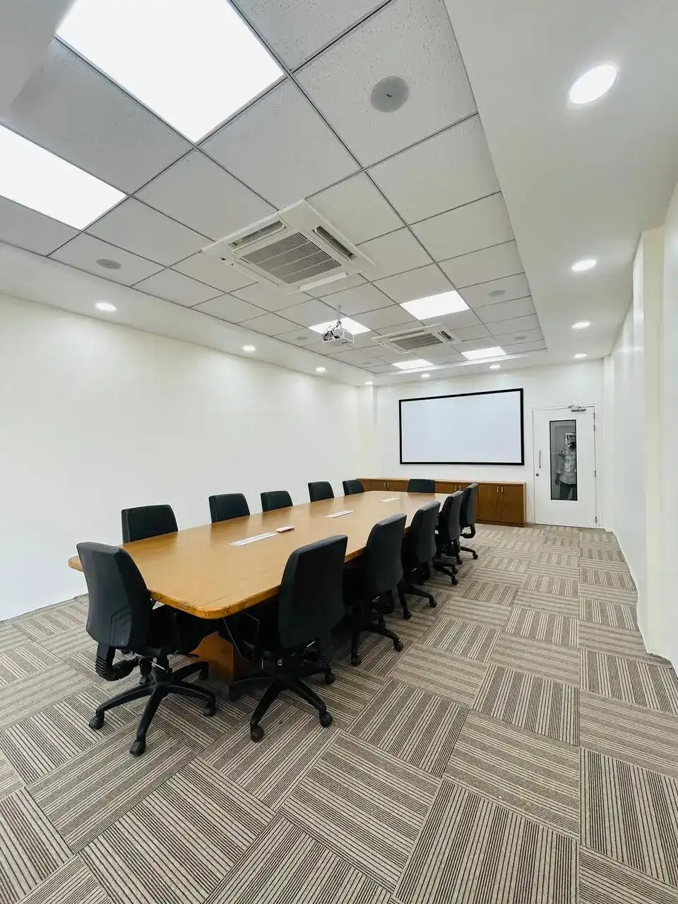 US Polo Store Inorbit Mall